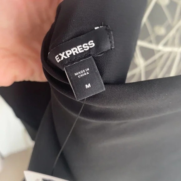 NWT! EXPRESS Satin V-Neck Downtown Cami - Picture 6 of 8